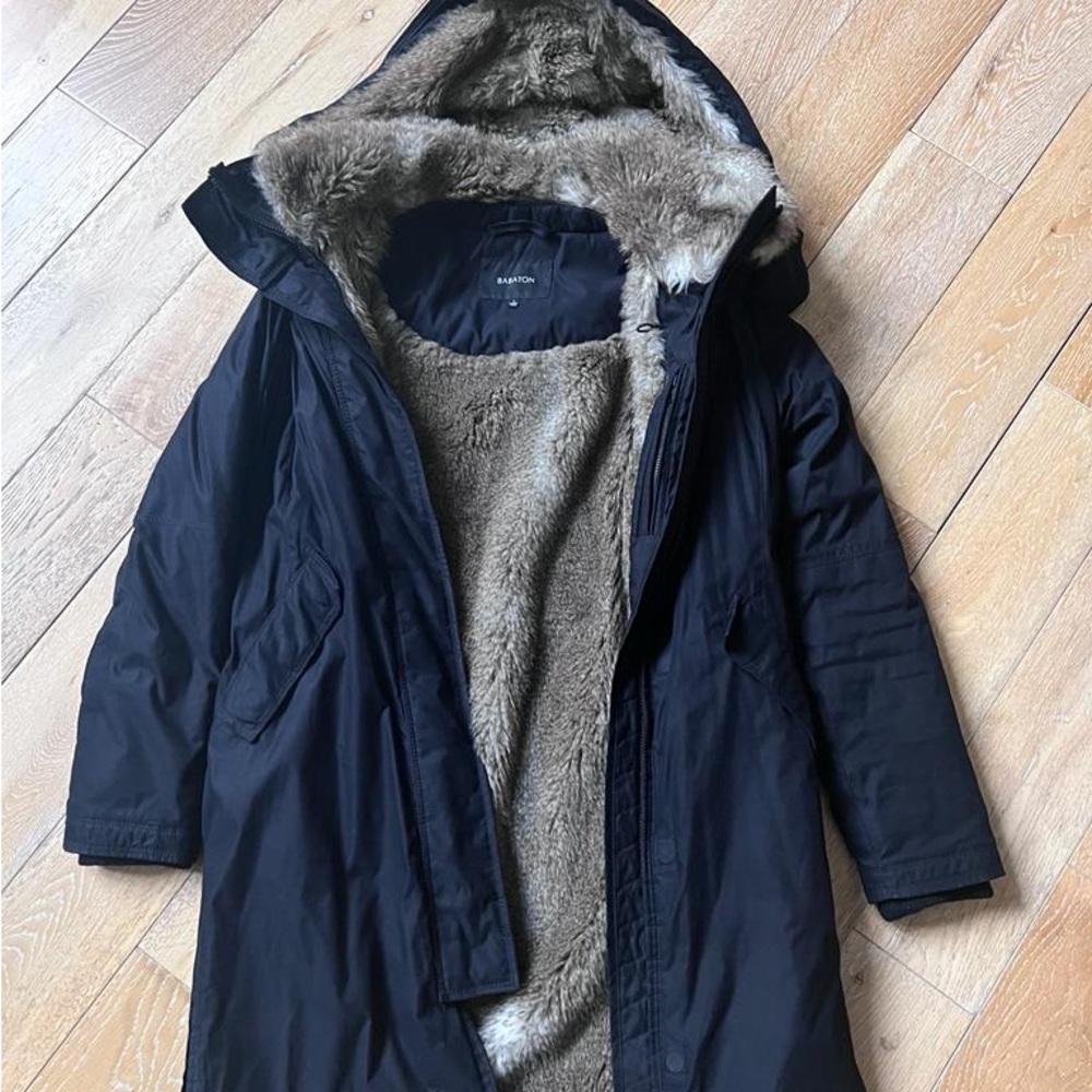 Aritzia - Babaton fur coat